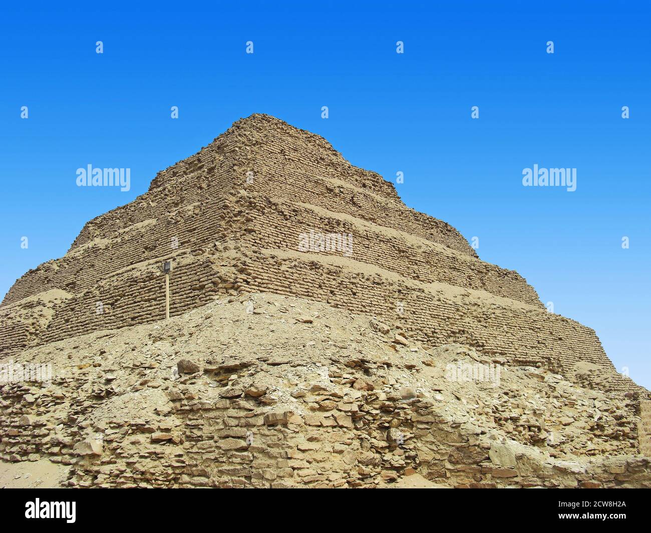 Egypte Pyramide De Saqqarah Stock Photo Alamy