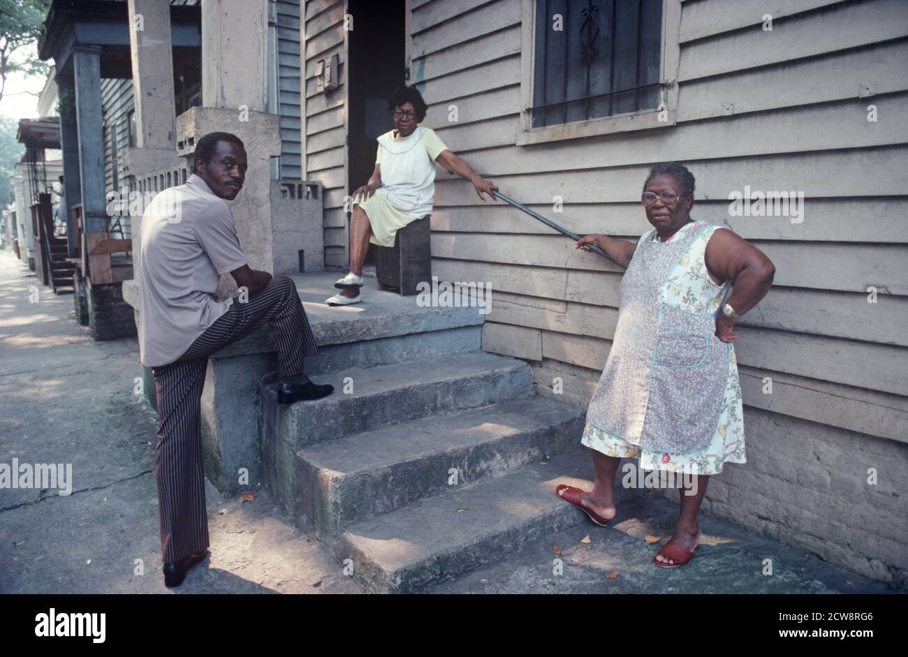 AFRICAN AMERICANS IN DOWNTOWN SAVANNAH, GEORGIA, USA, 1980s Stock Photo