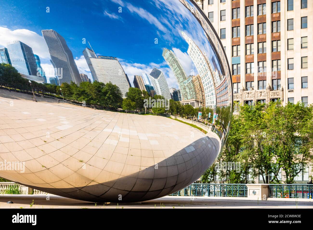 Famous Cloud Gate Chicago bean landmark at day nobody around in summer