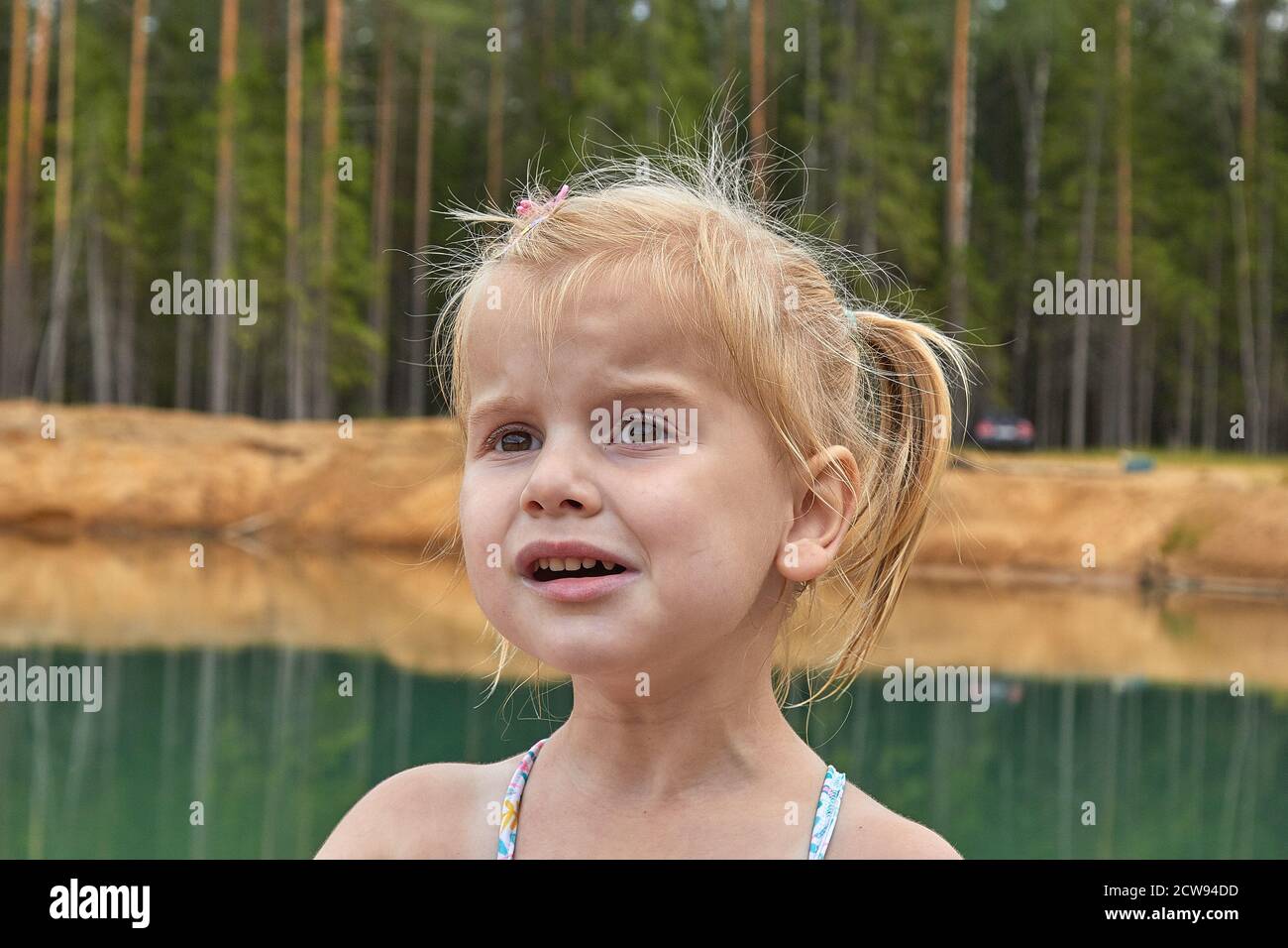 Family picnic boy girl art hi-res stock photography and images - Alamy