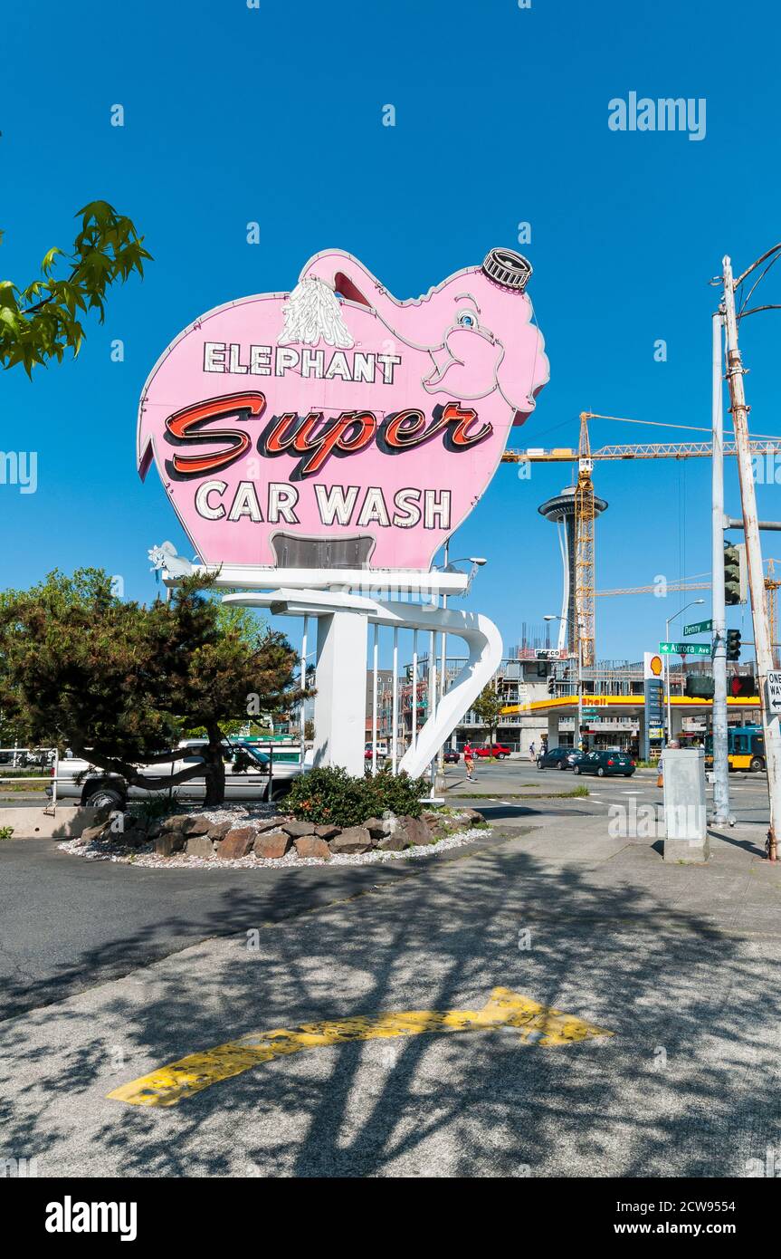 The Pink Elephant Car Wash sign at Aurora, 7th Avenue, and Denny in