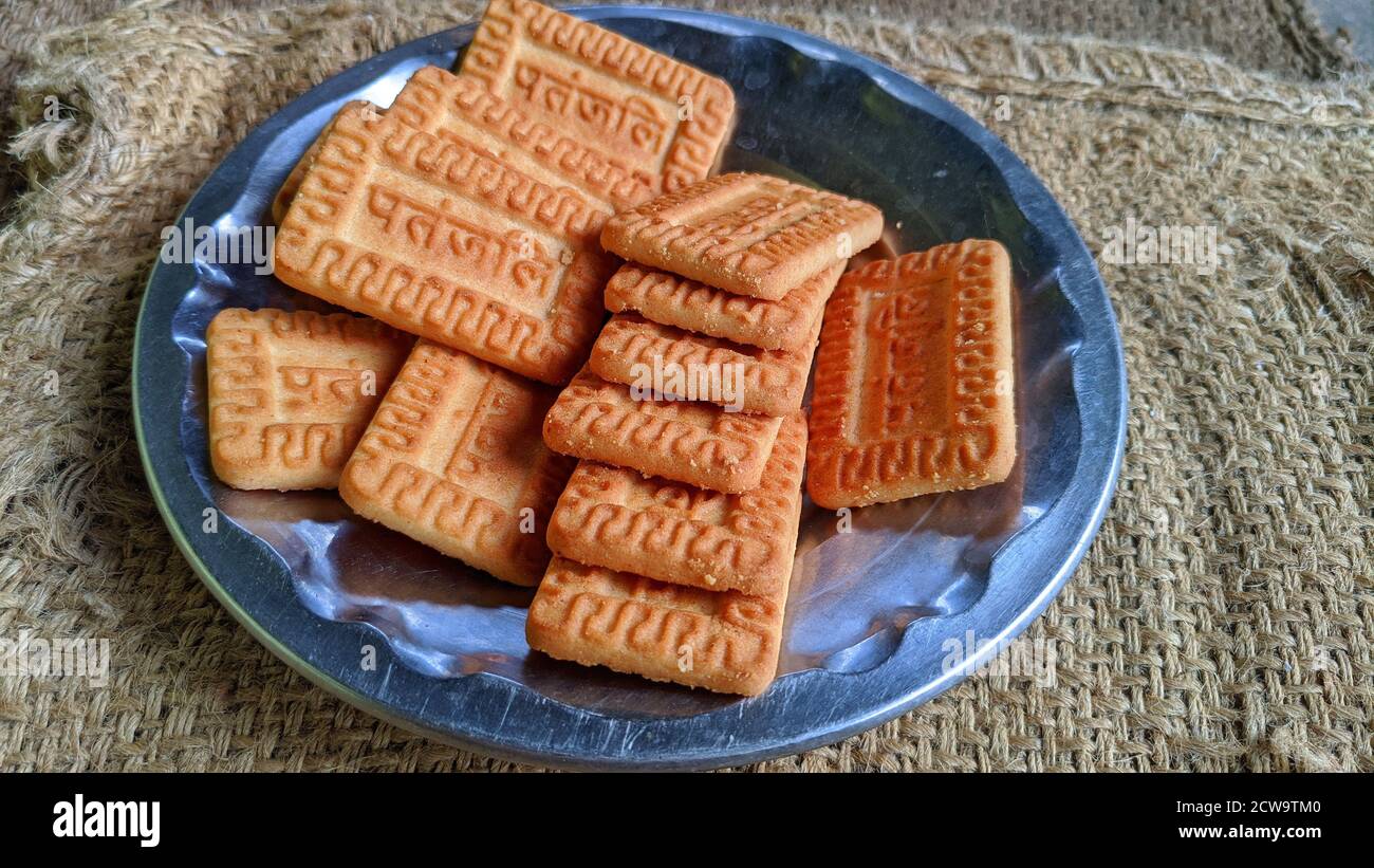 patanjali-biscuits-stacked-butter-biscui