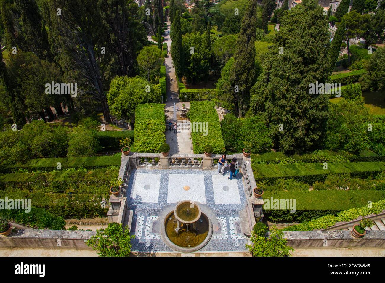 Fountain and gardens at Villa D'Este in Lazio Italy Stock Photo