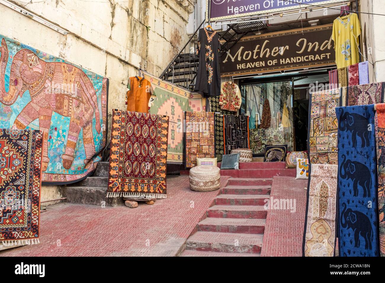 Rugs india hires stock photography and images Alamy