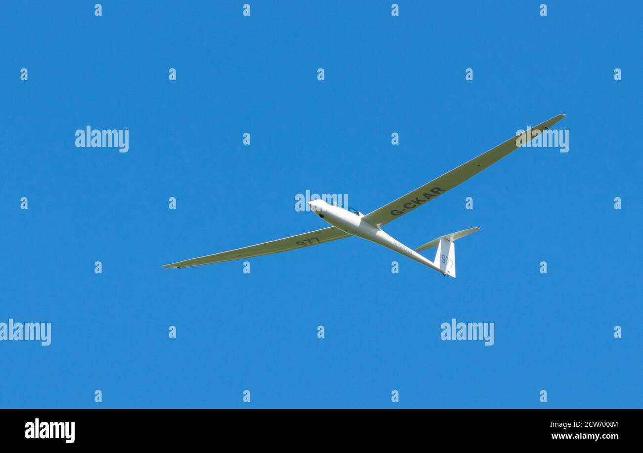 Glider gliding flight hires stock photography and images Alamy