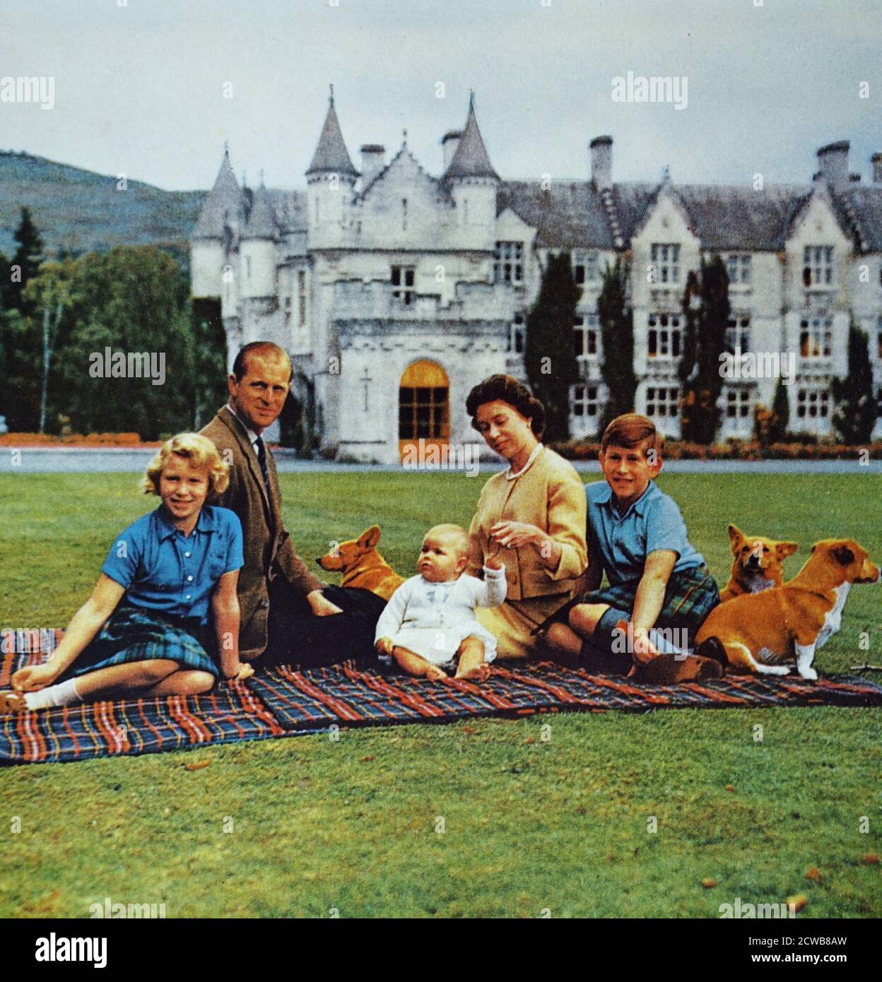 Photograph of Queen Elizabeth II with the Duke of Edinburgh and their children at Balmoral Castle Stock Photo