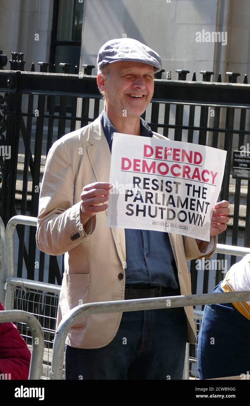 Remain' supporter at the Supreme Court, on the last day of the hearing on the Prorogation of Parliament. 19th Sept 2019. prorogation of the Parliament of the United Kingdom was ordered by Queen Elizabeth II upon the advice of the Conservative Prime Minister, Boris Johnson, on 28 August 2019. opposition politicians saw this as an unconstitutional attempt to reduce parliamentary scrutiny of the Government's Brexit plan. A decision that the prorogation was unlawful was made by the Supreme Court of the United Kingdom on 24th September 2019. Stock Photo