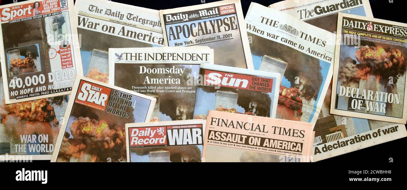 Newspapers reporting on the 9/11 attacks in New York Stock Photo