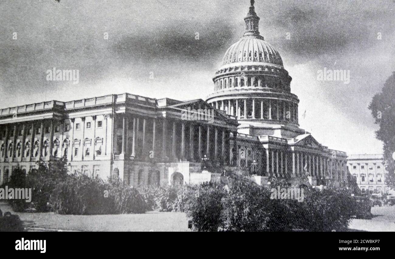 Black and white photo of the US Capitol Building in Washington, DC ...