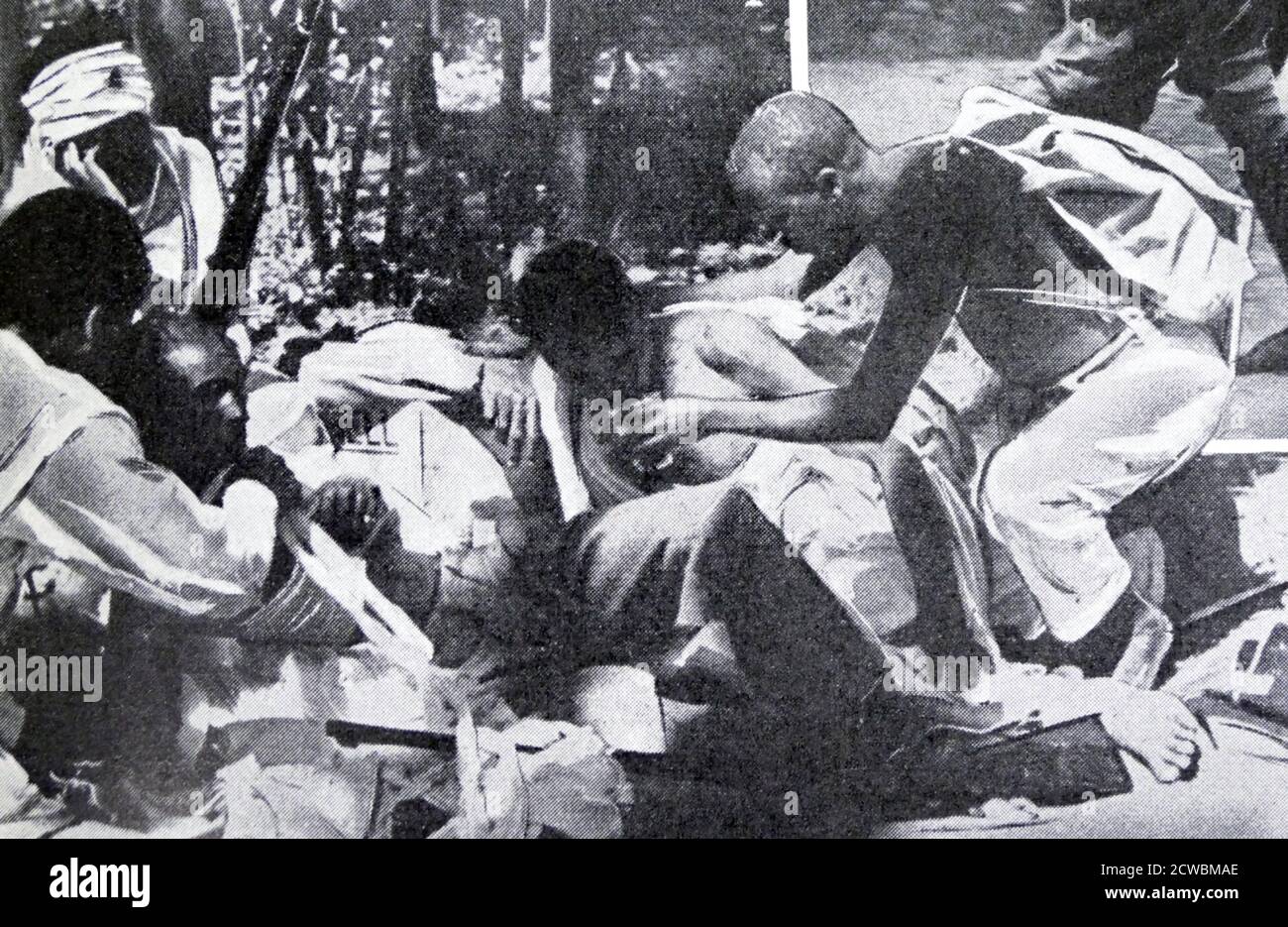 Black and white photo of the War in Ethiopia after the Italian invasion of 1935; caring for the wounded. Stock Photo