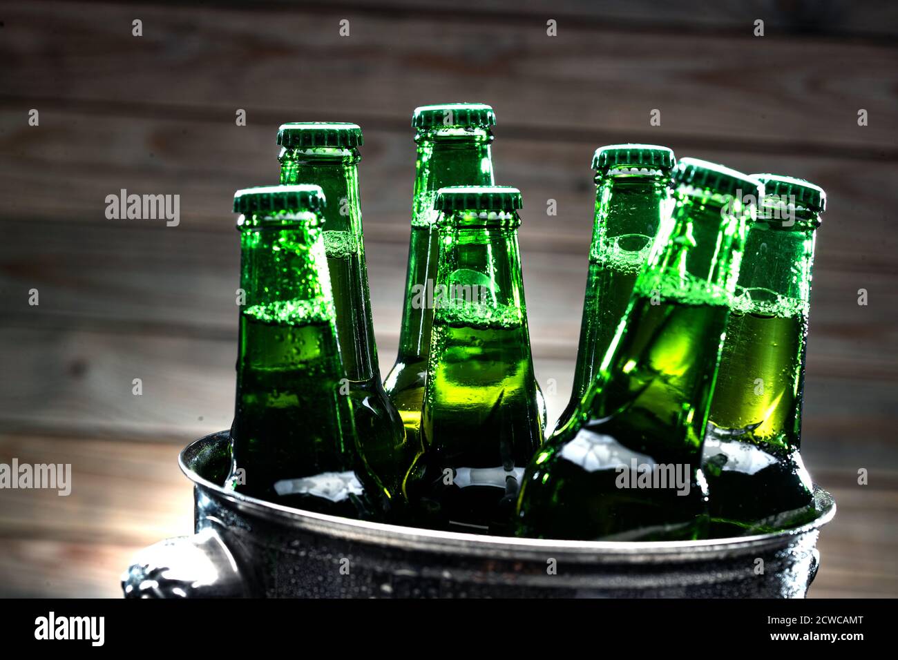A bucket of bottled beer Stock Photo Alamy