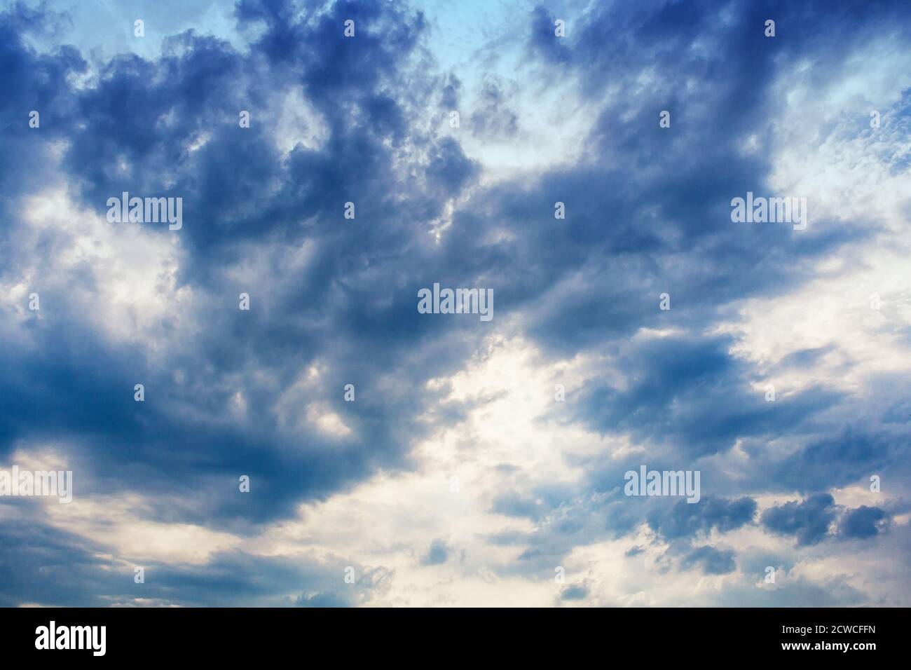 evening sky with clouds before the storm Stock Photo - Alamy