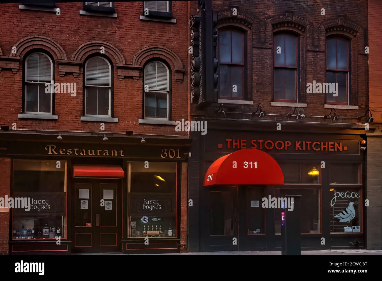 Syracuse, New York, USA. August 10, 2020. Exteriors of Kitty Hoynes and The Stoop Kitchen in the Armory Square neighborhood of downtown Syracuse, New Stock Photo