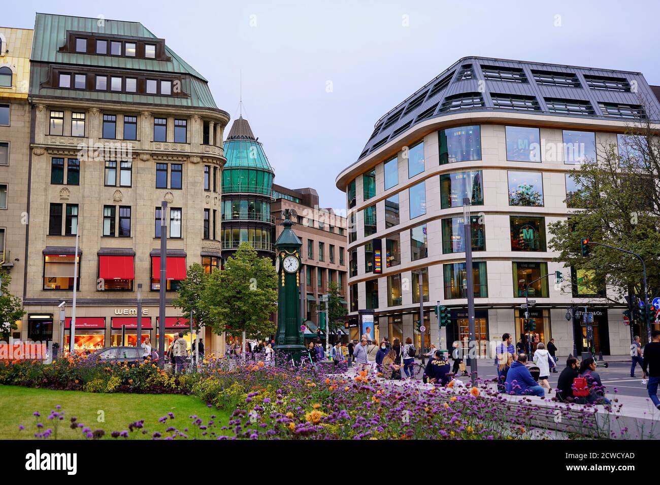 Schadow Arkaden High Resolution Stock Photography And Images Alamy