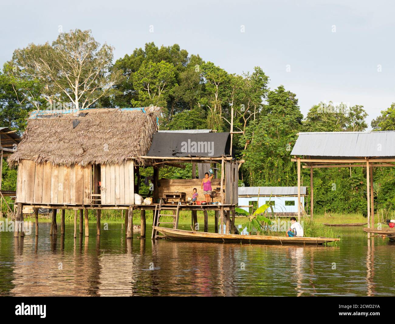 A small fishing community on Río El Dorado, Amazon Basin, Loreto, Peru. Stock Photo