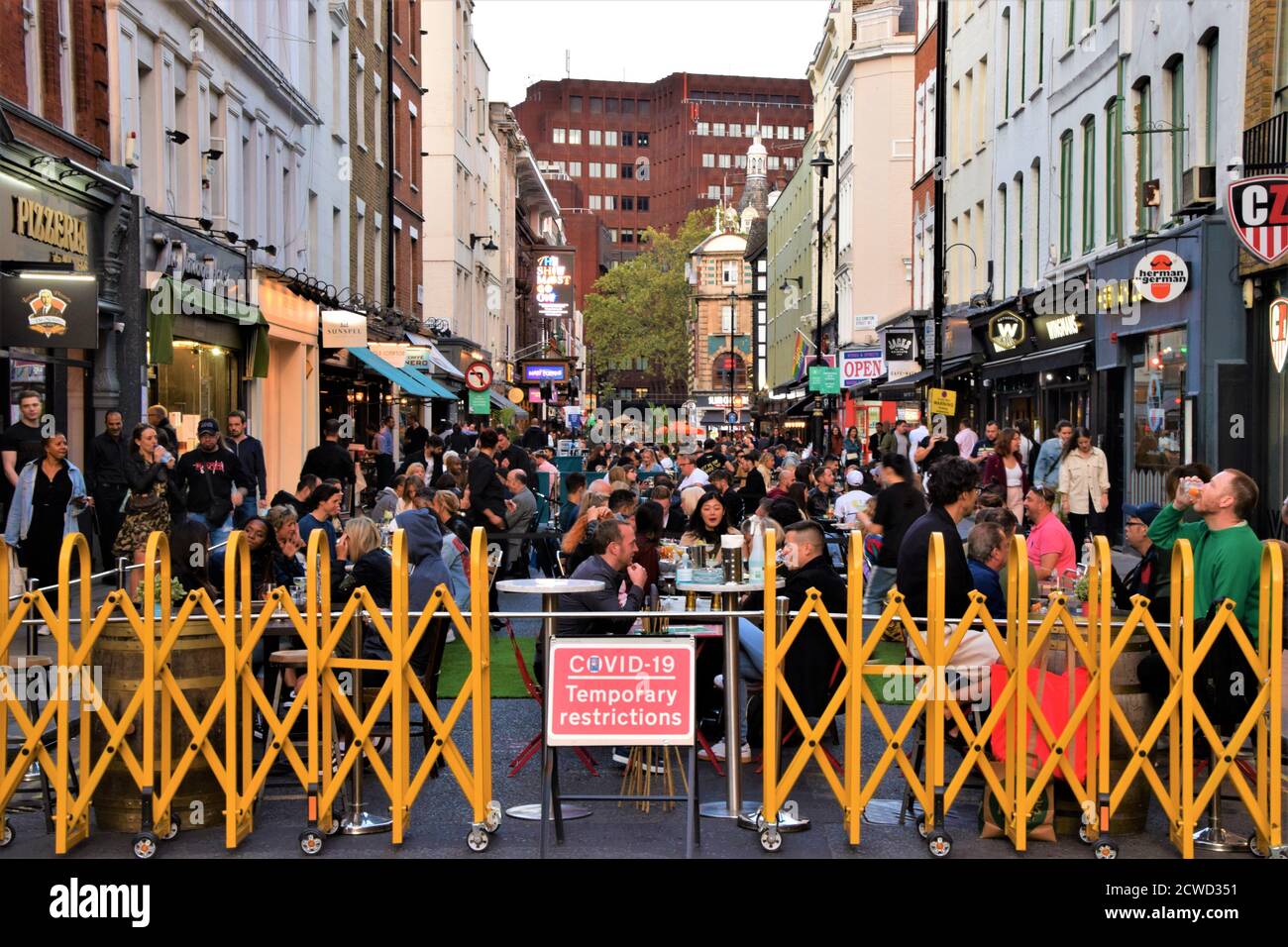 London, UK. 11th Sep, 2020. Temporary outdoor bar and restaurant