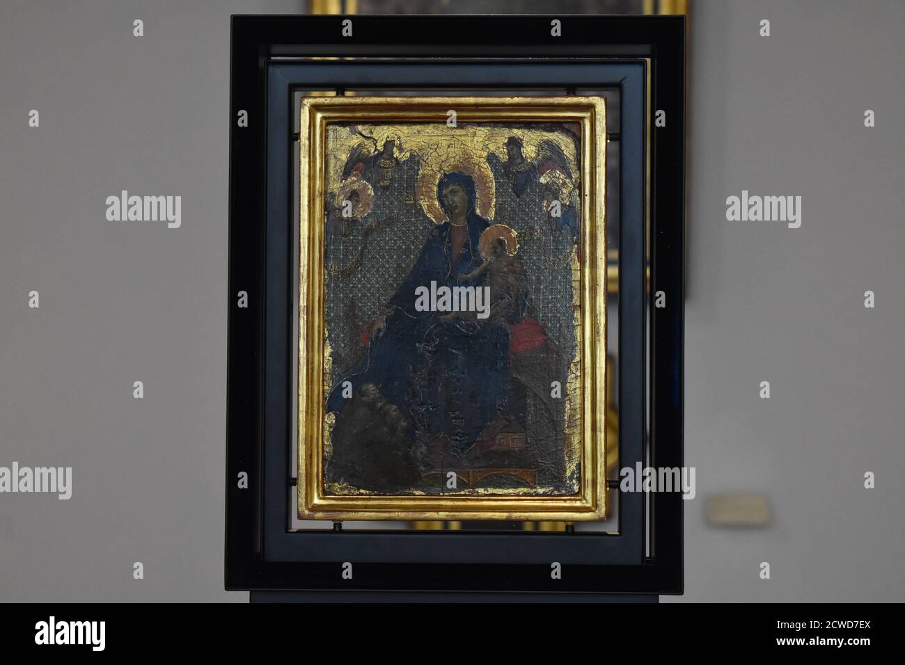 Duccio di Buoninsegna. Madonna of the Franciscans. last decade of the