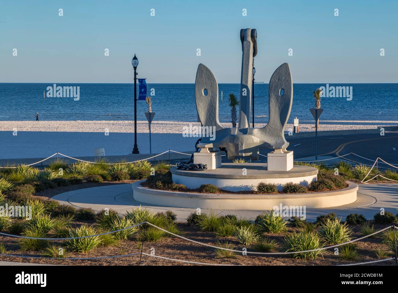 Large anchor at the center of a traffic roundabout in Jones park at the
