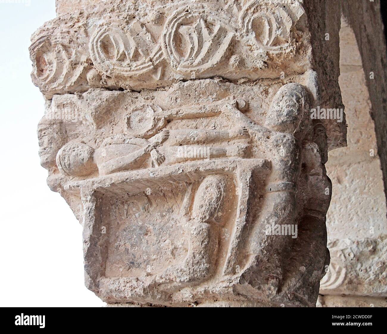 Capitel de iglesia románica. Soria. Castilla León. España Stock Photo