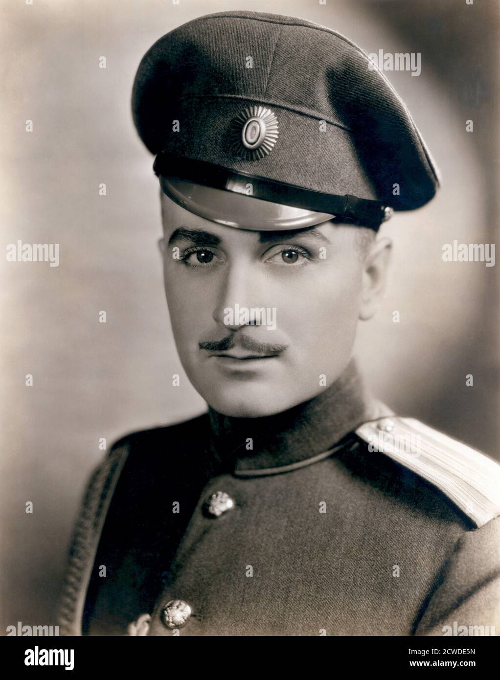 Arnold Kent, Head and Shoulders Publicity Portrait for the Silent Film