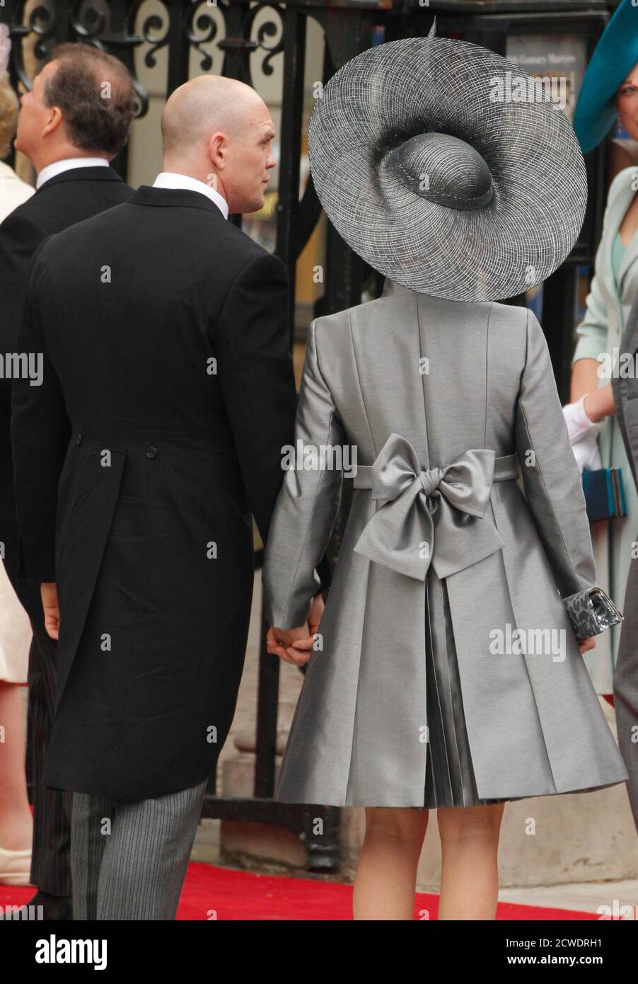 Zara Phillips and Mike Tindall arrive at Westminster Abbey before the  wedding of Britain's Prince William and Kate Middleton, in central London  April 29, 2011. (ROYAL WEDDING/VIP) REUTERS/Phil Noble (BRITAIN - Tags: