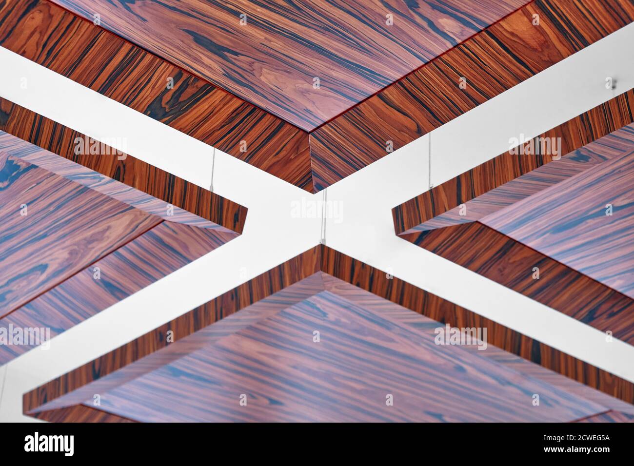 Ceiling wood panels hi-res stock photography and images - Alamy