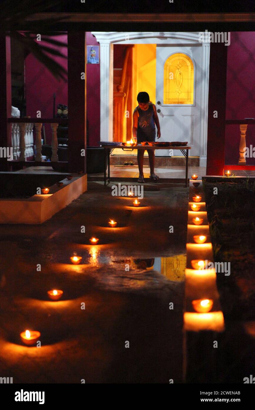 Divali Celebrations High Resolution Stock Photography And Images Alamy