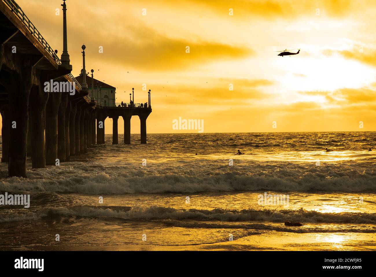 Manhattan Beach, CA Pier Golden Hour Stock Photo Alamy