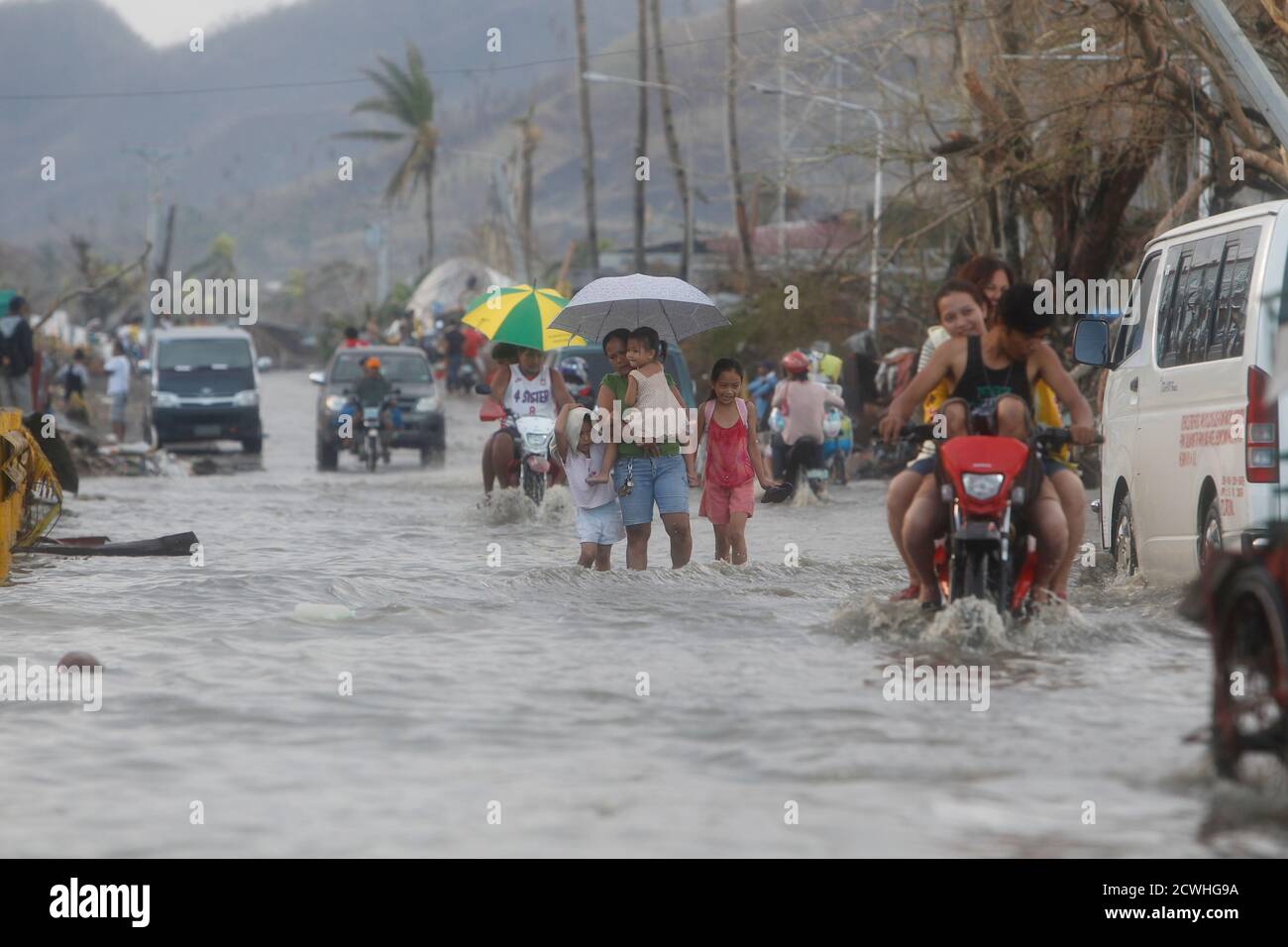 Philippines disasters hi-res stock photography and images - Alamy