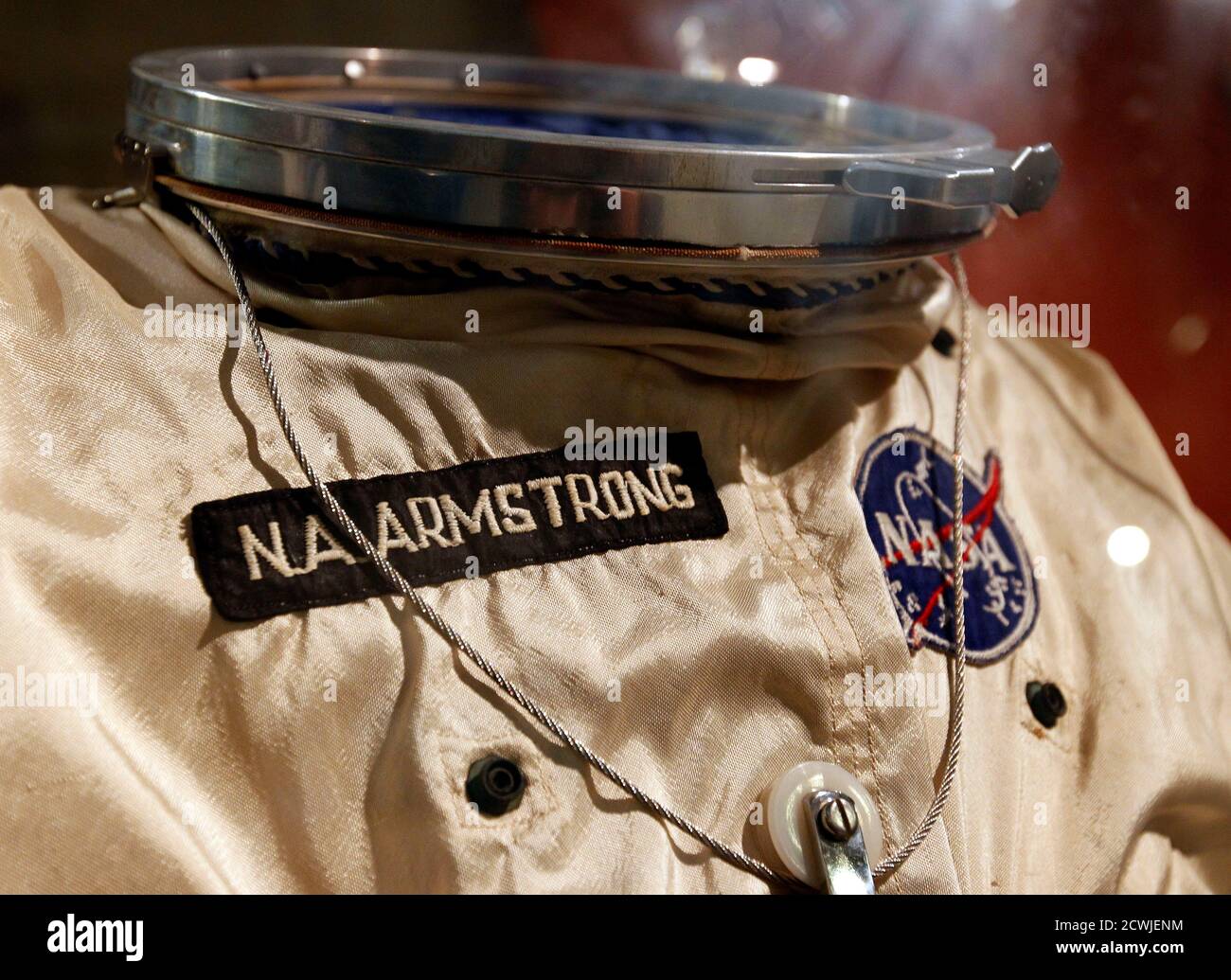 A Gemini VIII spacesuit on display is pictured at the Armstrong Air and Space Museum in Wapakoneta, Ohio August 29, 2012.  Armstrong, who took a giant leap for mankind when he became the first person to walk on the moon, has died at the age of 82, his family said on Saturday.  REUTERS/Matt Sullivan  (UNITED STATES - Tags: SCIENCE TECHNOLOGY OBITUARY) Stock Photo