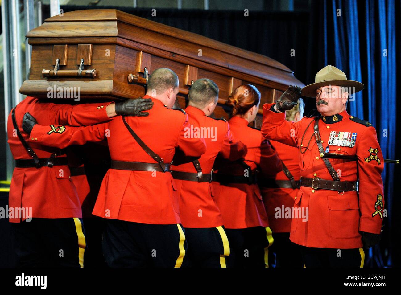 Canadian police officer investigating hires stock photography and