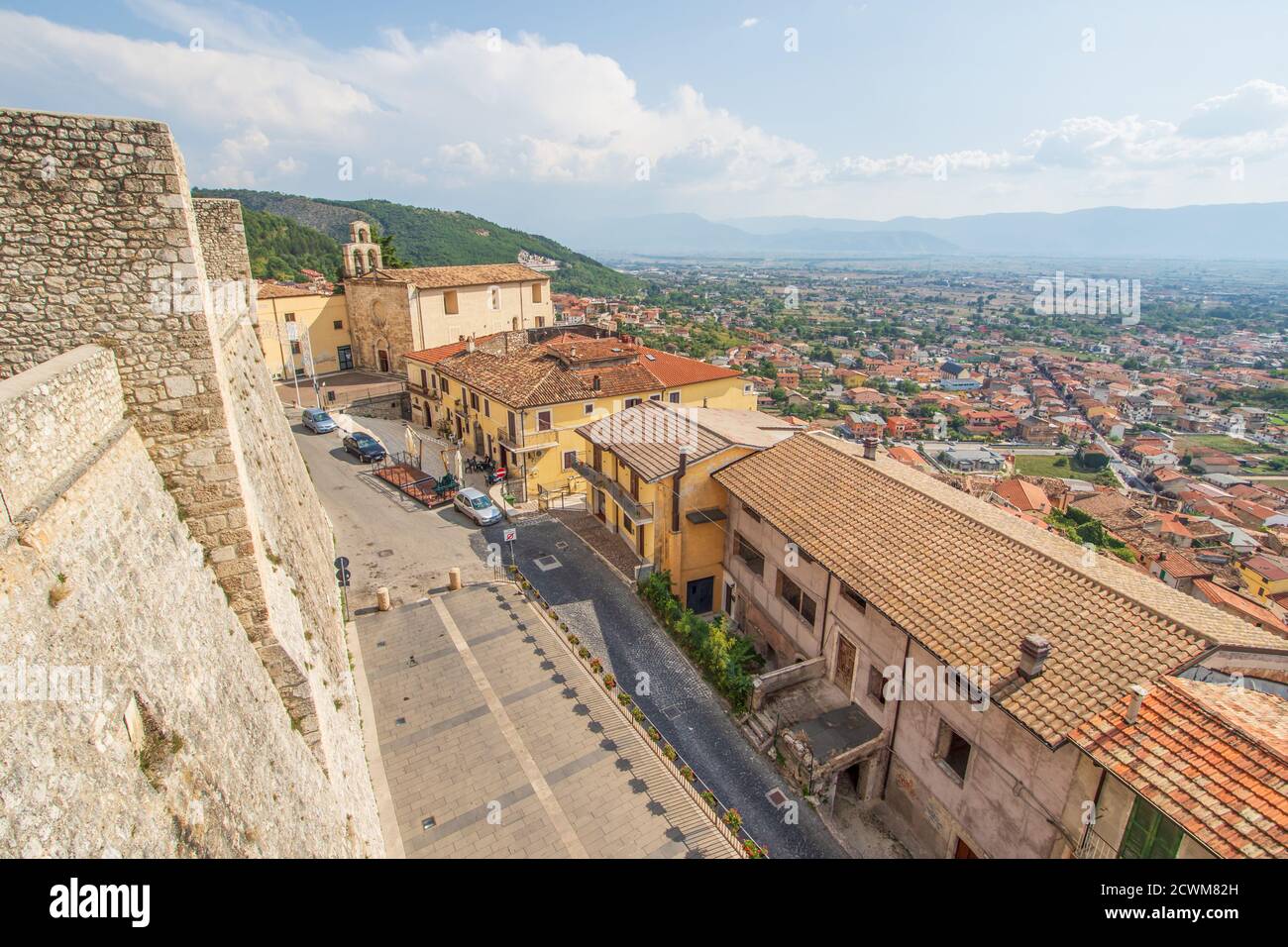 One of the most picturesque villages of the Apennine Mountains, Celano ...