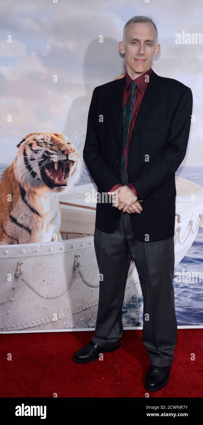 Ansøger Uventet Våbenstilstand Editor Tim Squyres attends a special screening of the film "The Life of Pi" in Los Angeles November 16, 2012. REUTERS/Phil McCarten (UNITED STATES - Tags: ENTERTAINMENT Stock Photo - Alamy Ansøger Uventet Våbenstilstand Editor Tim Squyres attends a special screening of the film "The Life of Pi" in Los Angeles November 16, 2012. REUTERS/Phil McCarten (UNITED STATES - Tags: ENTERTAINMENT Stock Photo - Alamy