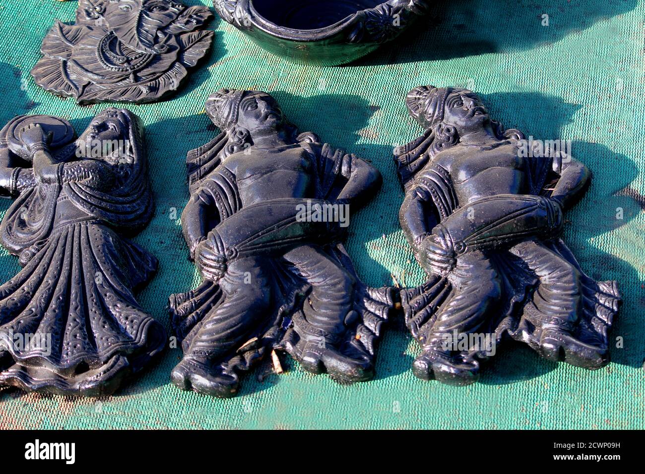 decorative antique Sculpture of Indian musician Made with Earthen Mud, handcrafted traditional