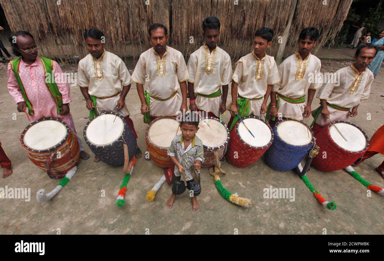 Indian Drums High Resolution Stock Photography and Images Alamy