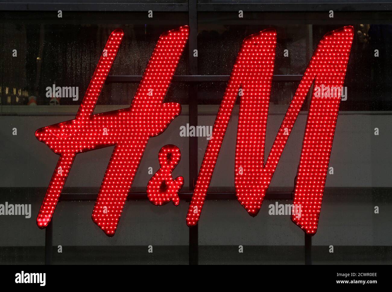 H M Logo High Resolution Stock Photography And Images Alamy
