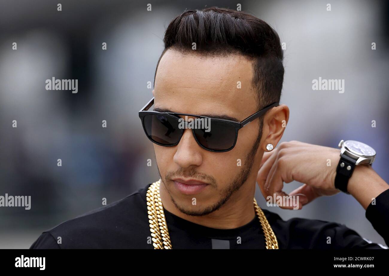 F1 racing car profile hi-res stock photography and images - Alamy