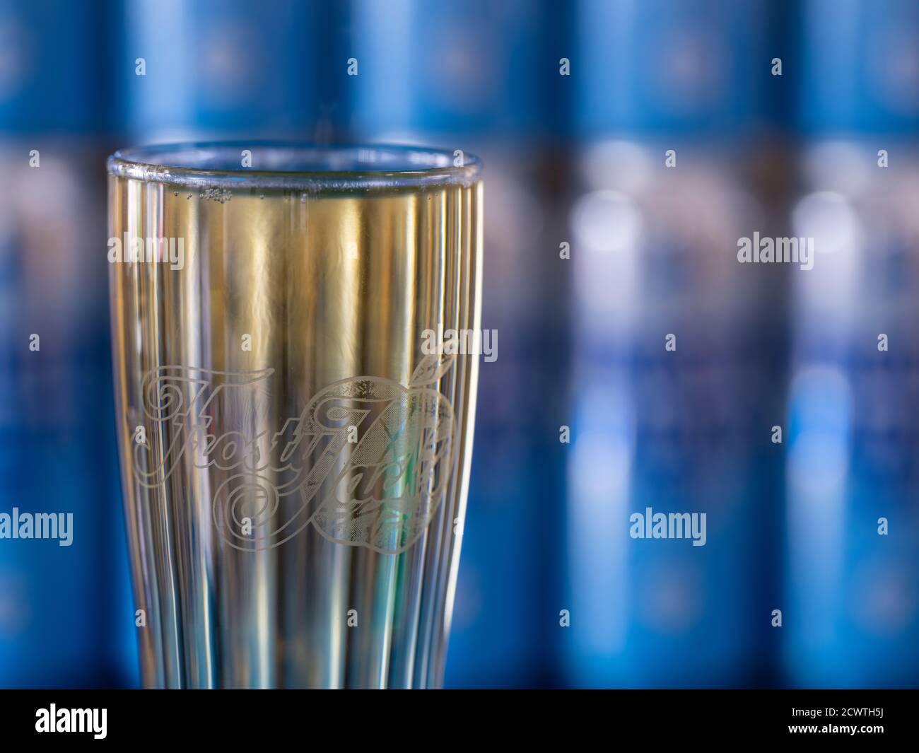 Tins of Frosty Jack's 7.5 Volumne Cider Stock Photo Alamy