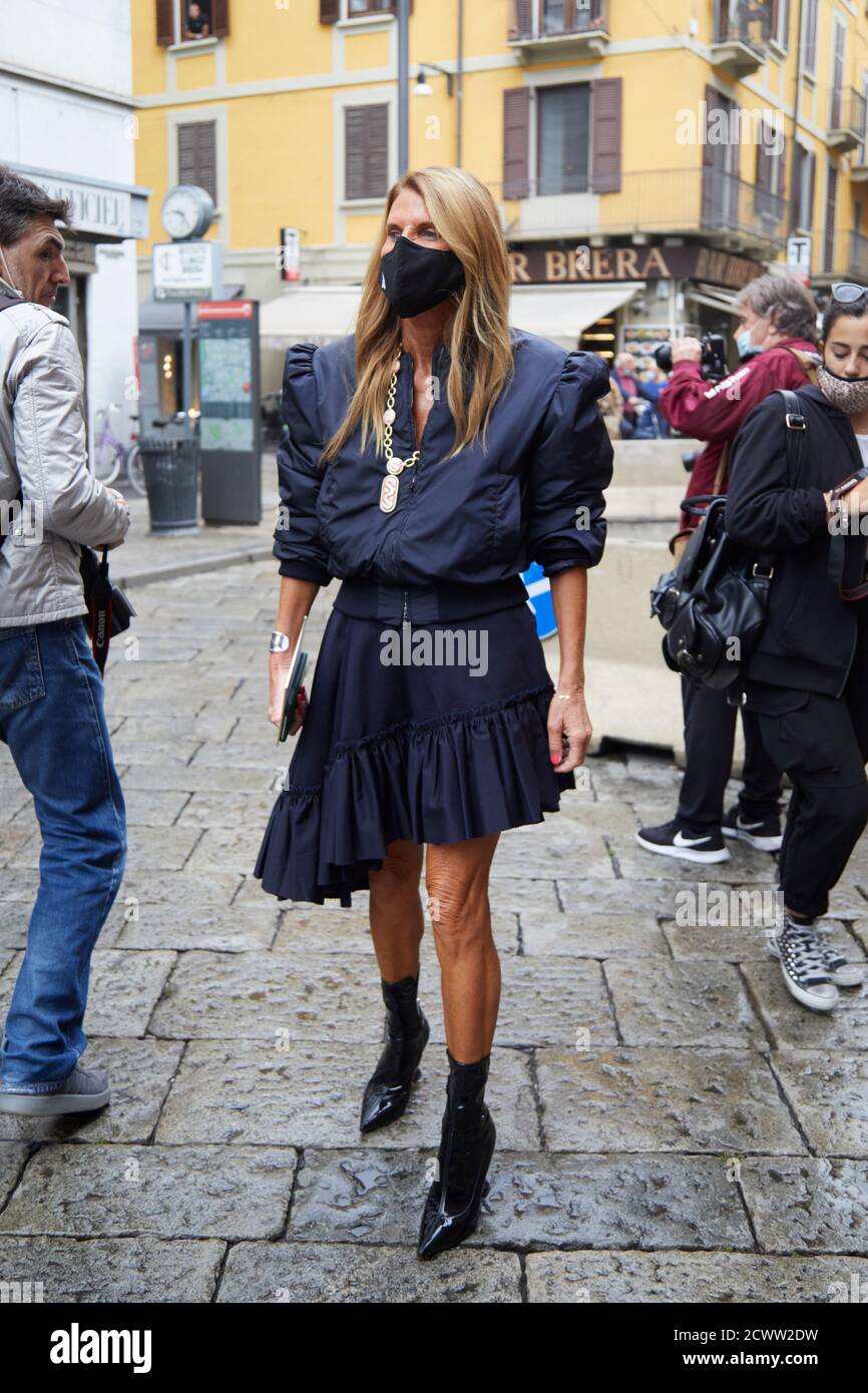 MILAN ITALY SEPTEMBER 24 2020 Anna Dello Russo Before Max Mara milan-italy-september-24-2020-anna-dello-russo-before-max-mara