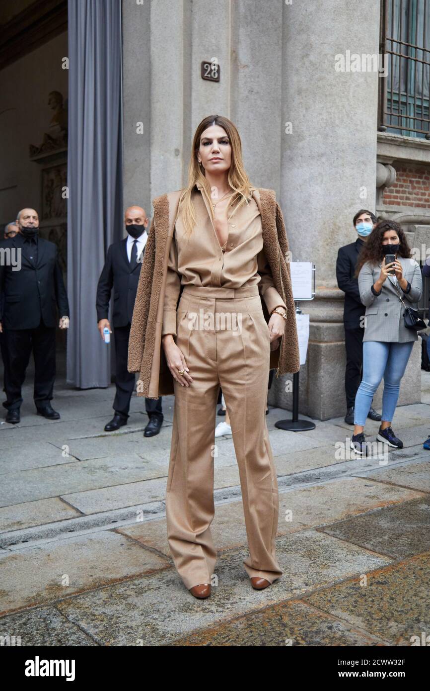MILAN, ITALY - SEPTEMBER 24, 2020: Bianca Brandolini d'Adda before Max Mara  fashion show, Milan Fashion Week street style Stock Photo - Alamy