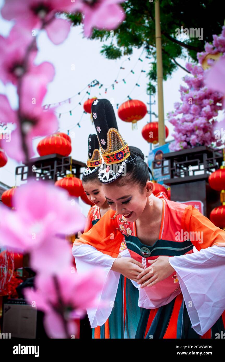 Traditional Chinese New Year celebration Stock Photo Alamy