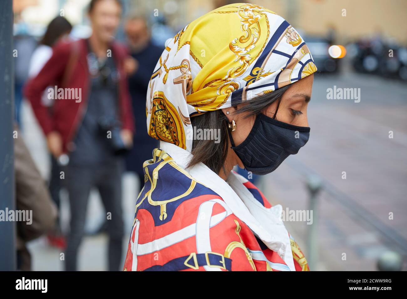 Hermes scarf hi-res stock photography and images - Alamy