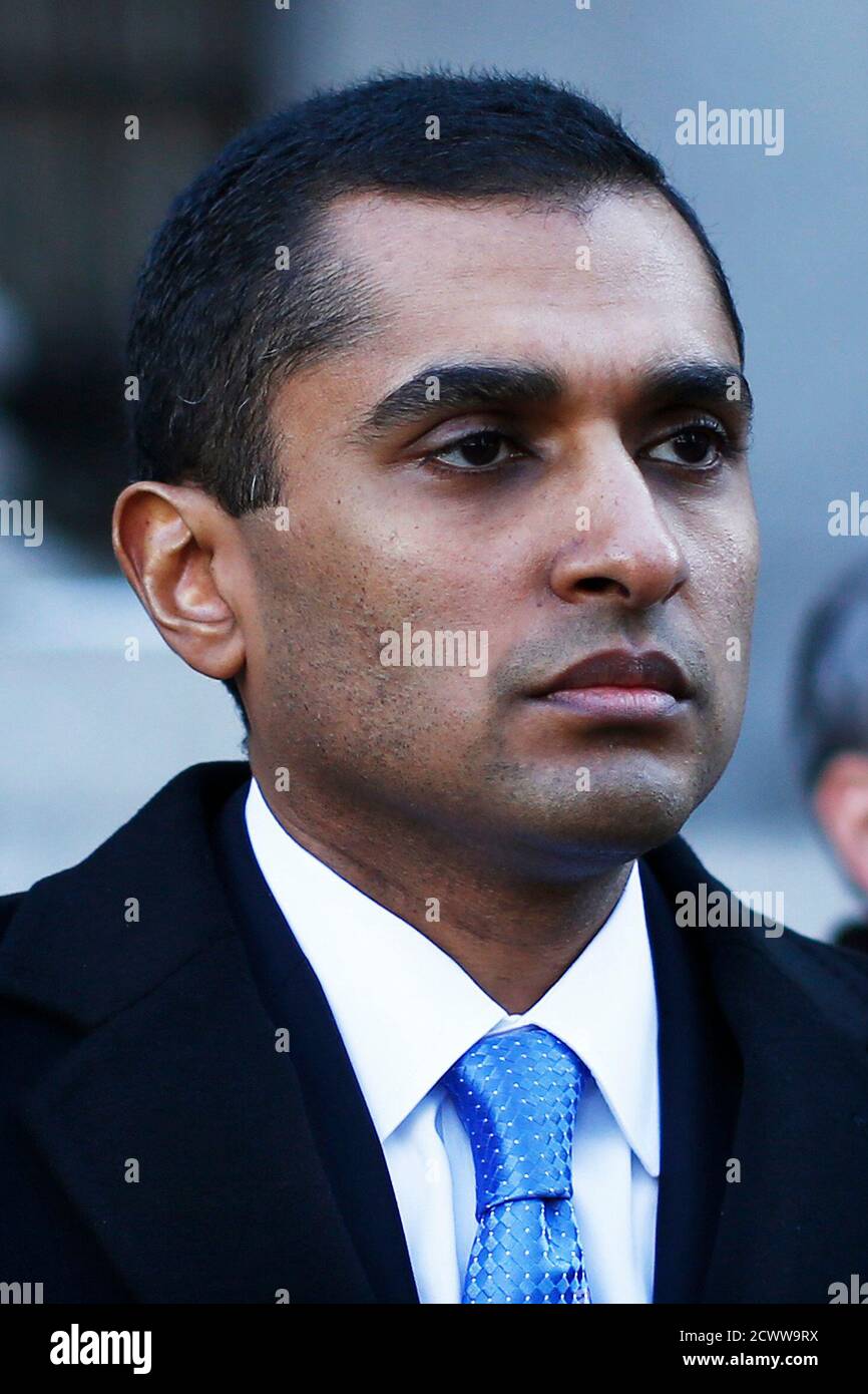 Former SAC Capital Advisors portfolio manager Mathew Martoma walks out of  the courthouse in downtown Manhattan, New York, February 6, 2014. Mathew  Martoma, a former portfolio manager at billionaire Steven A. Cohen's