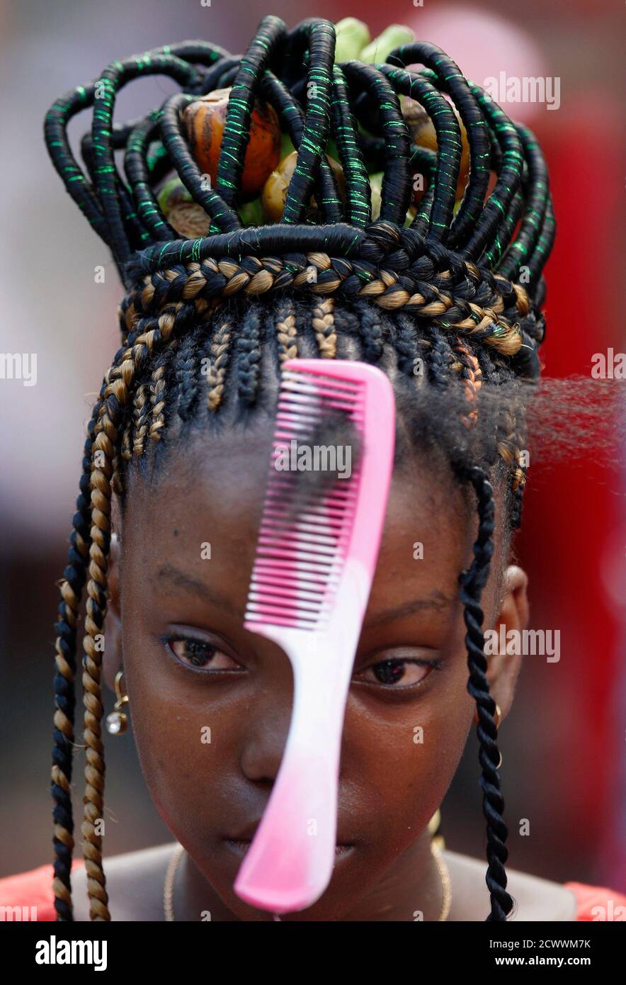 Afro hairstyles hi-res stock photography and images - Alamy