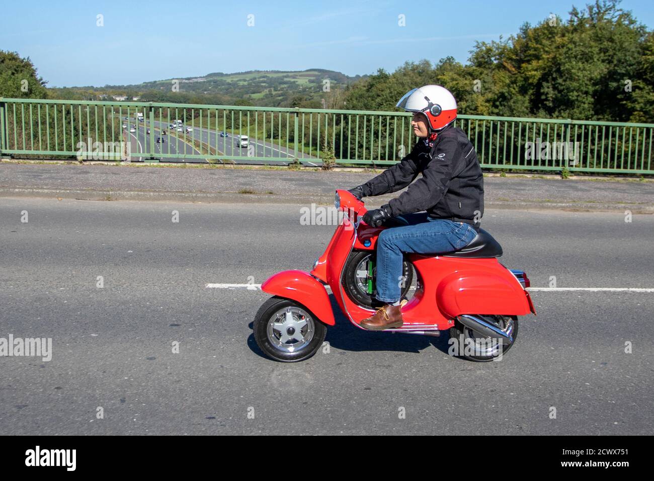 Scooter (motorcycle) Wikipedia