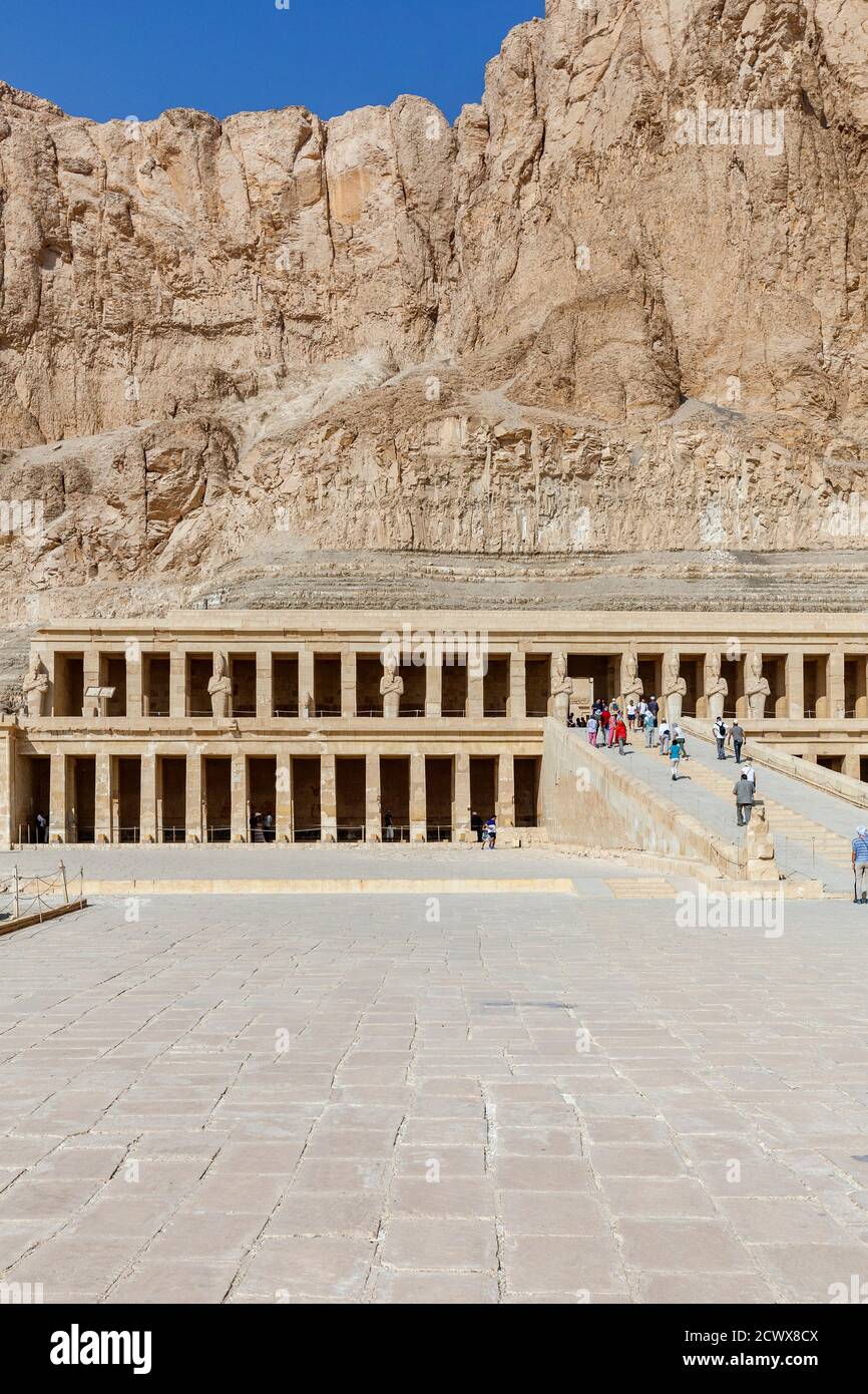 Hatshepsut Temple, Deir al-Bahri, Valley of the Kings, Luxor, Egypt Stock Photo