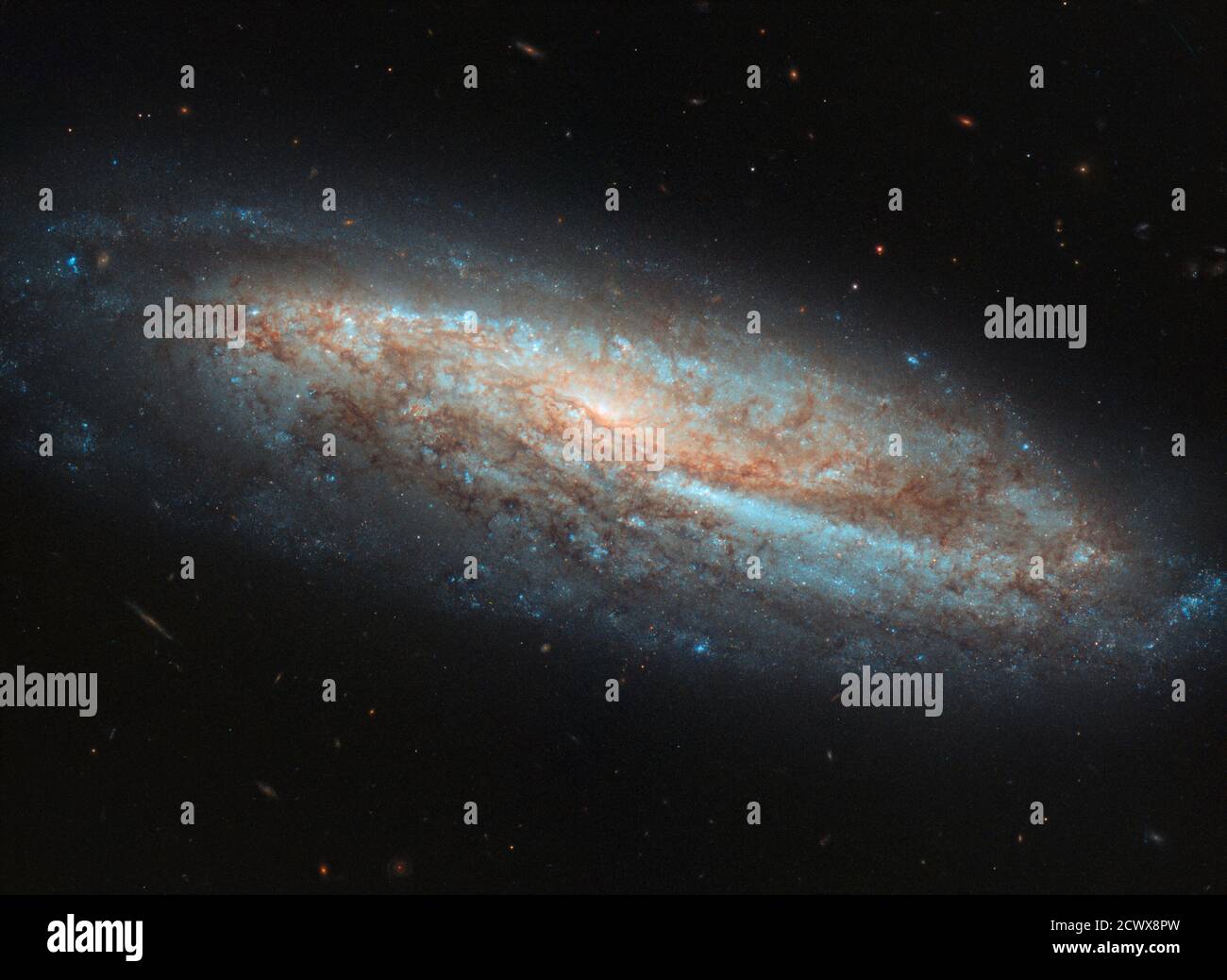 Page 2 Spiral Barred Galaxy High Resolution Stock Photography And Images Alamy