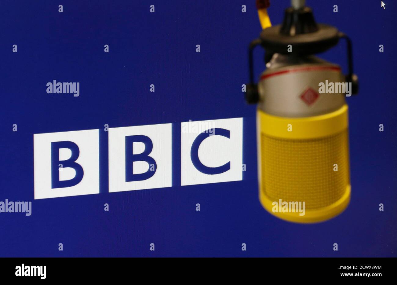 Bbc microphone hires stock photography and images Alamy