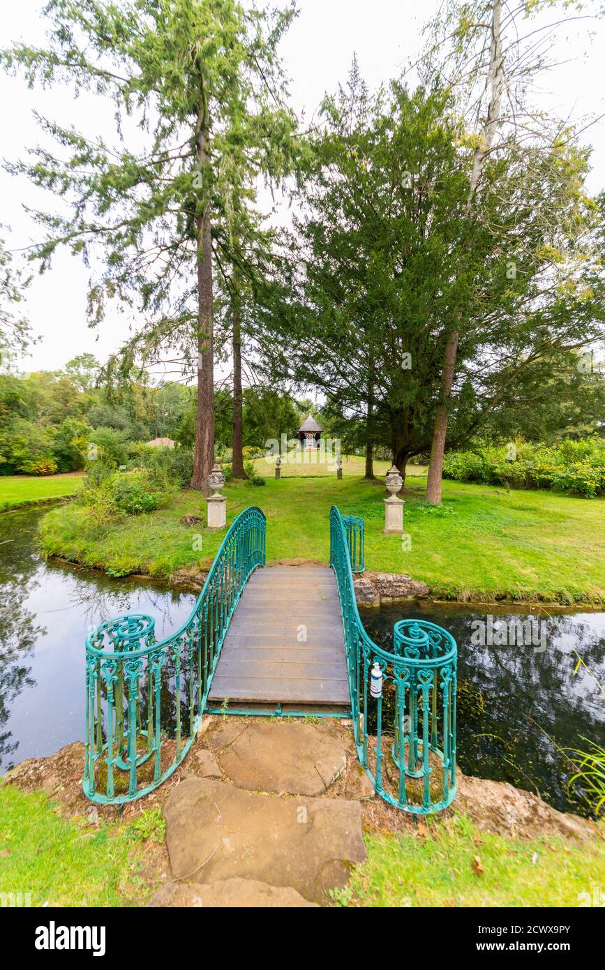 Lord warden avenue hires stock photography and images Alamy