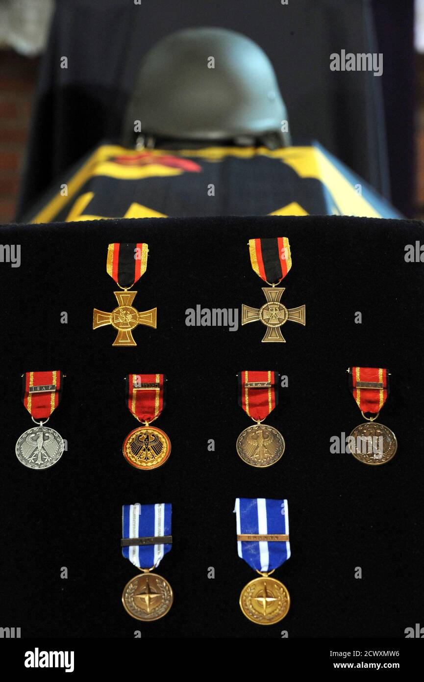 Military Decorations High Resolution Stock Photography And Images Alamy